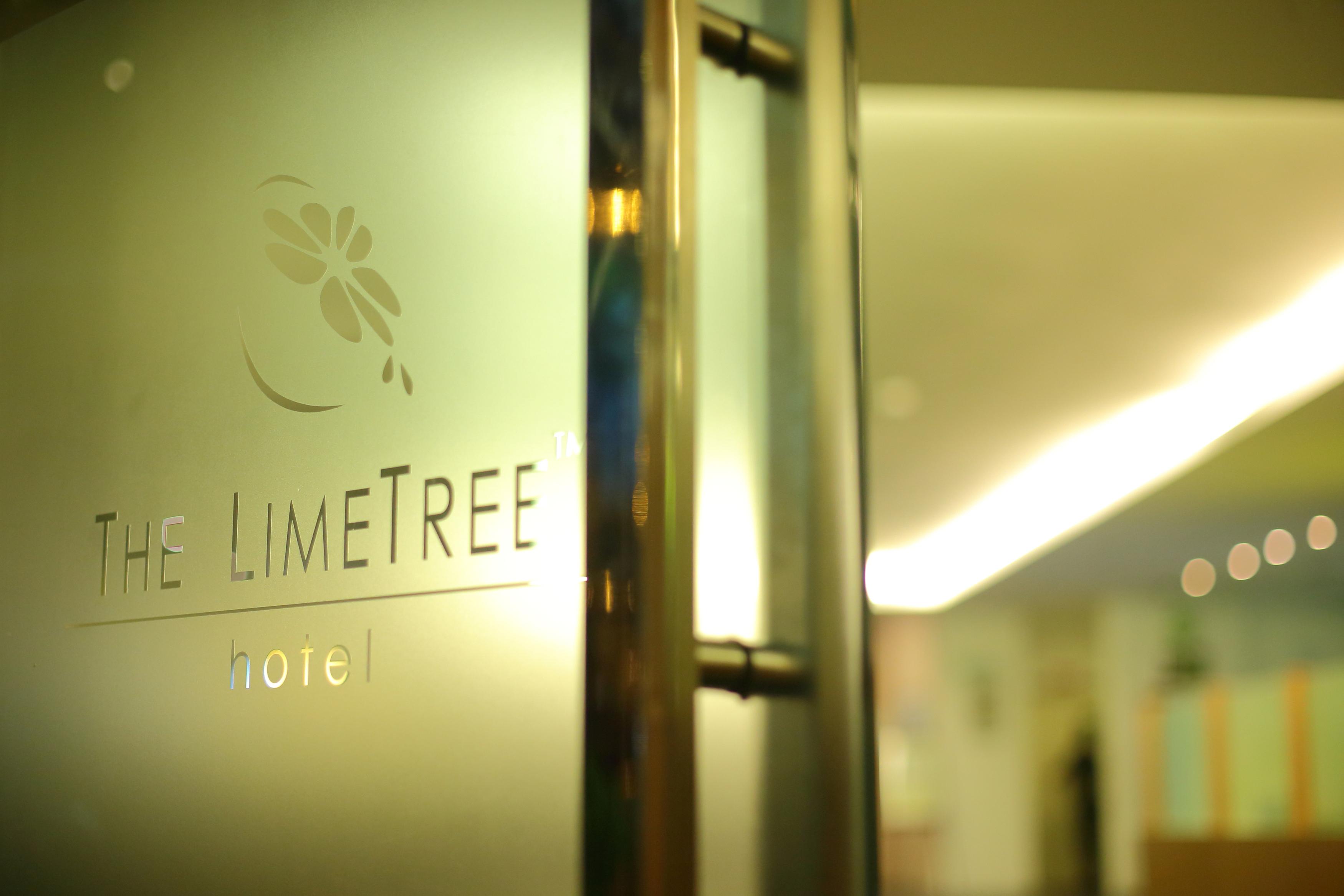 The Limetree Hotel, Kuching Bagian luar foto